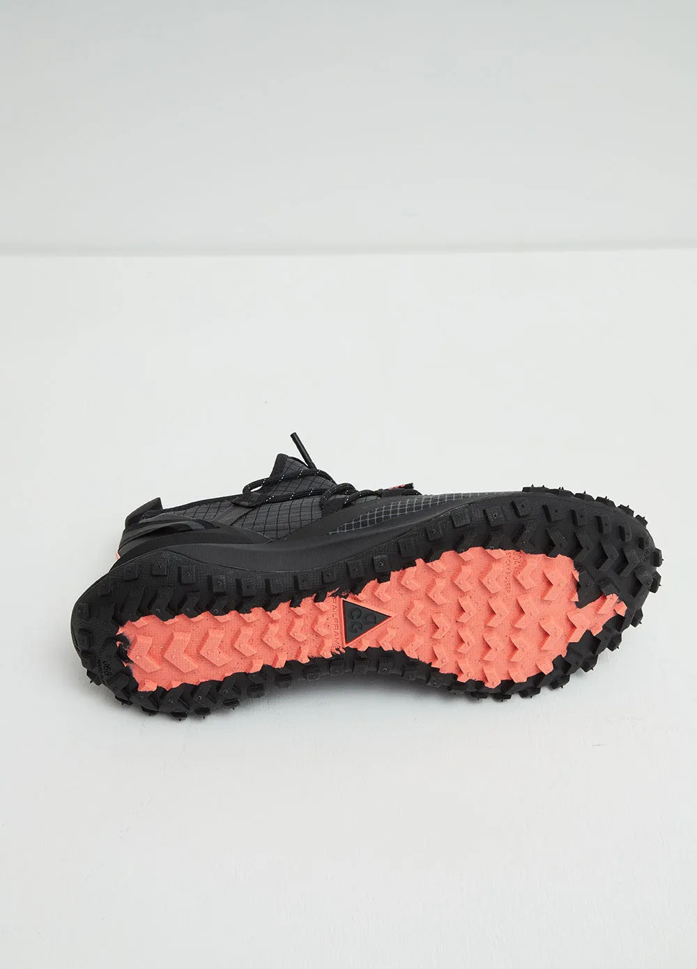 ACG Mountain Fly Sneakers