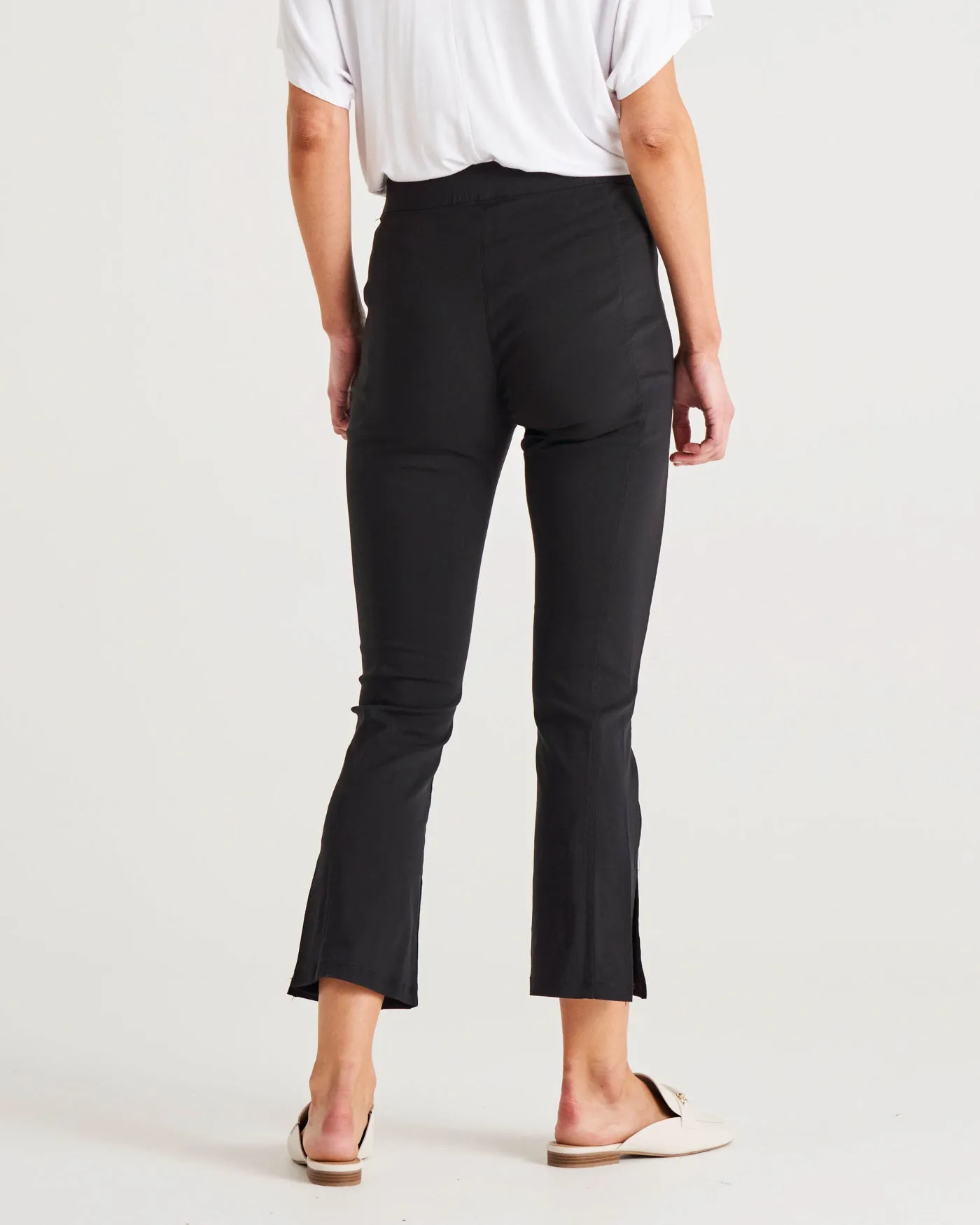 Betty Basics Edwina Bengaline Split Leg Pant - Black