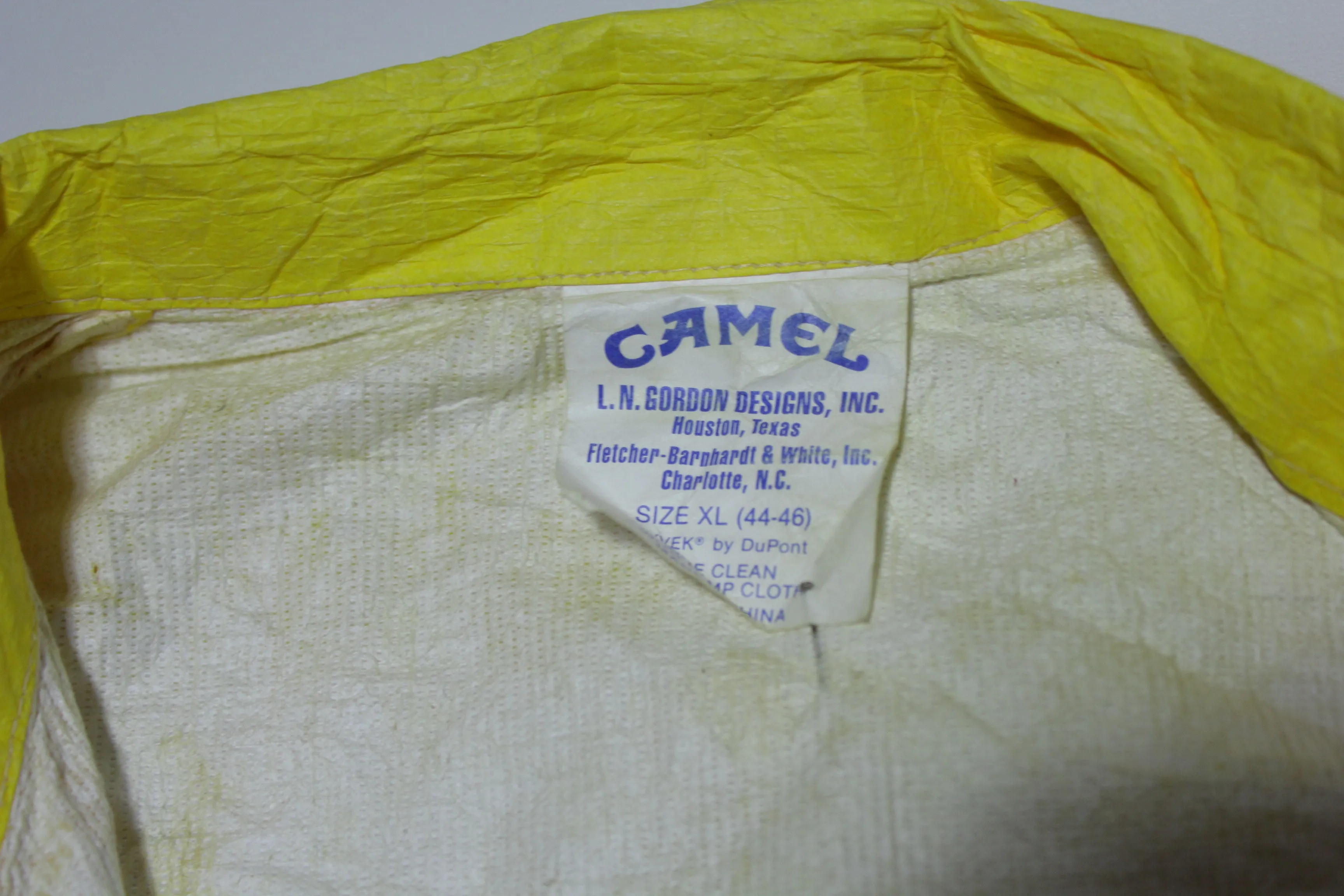 Camel Cigarettes Vintage 90's Smoking Twins Tyvek Tobacco 1992 Jacket