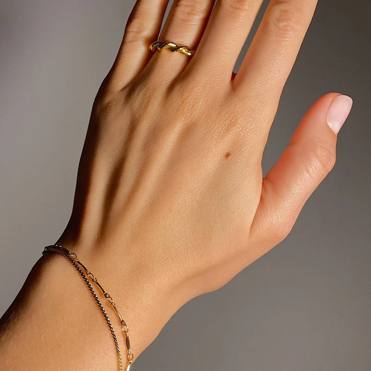 Dainty Chain 2-Row Bracelet