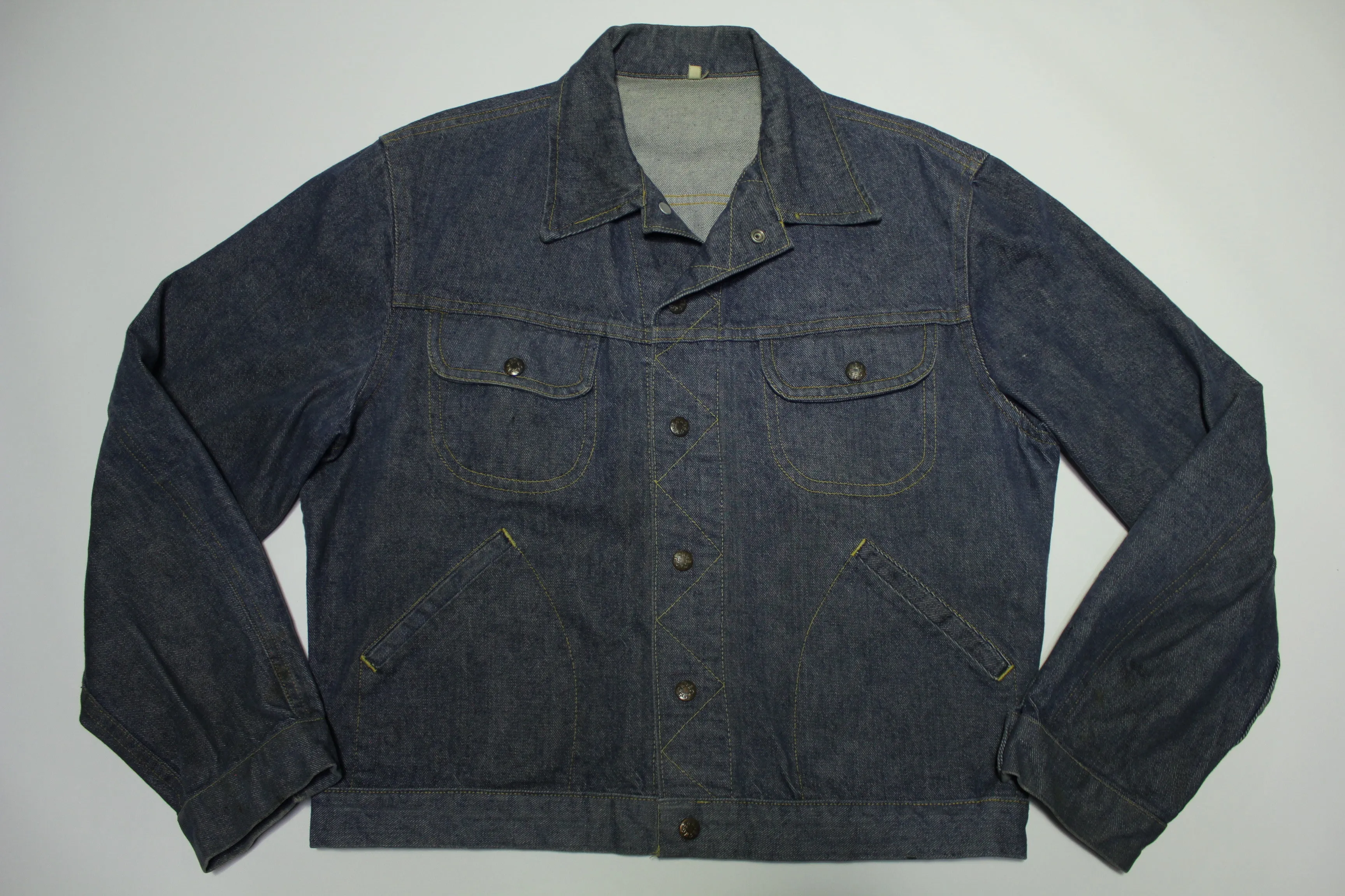 GWG Canada Dark Wash 70's Four Pocket Snap Canadian Denim Jean Jacket