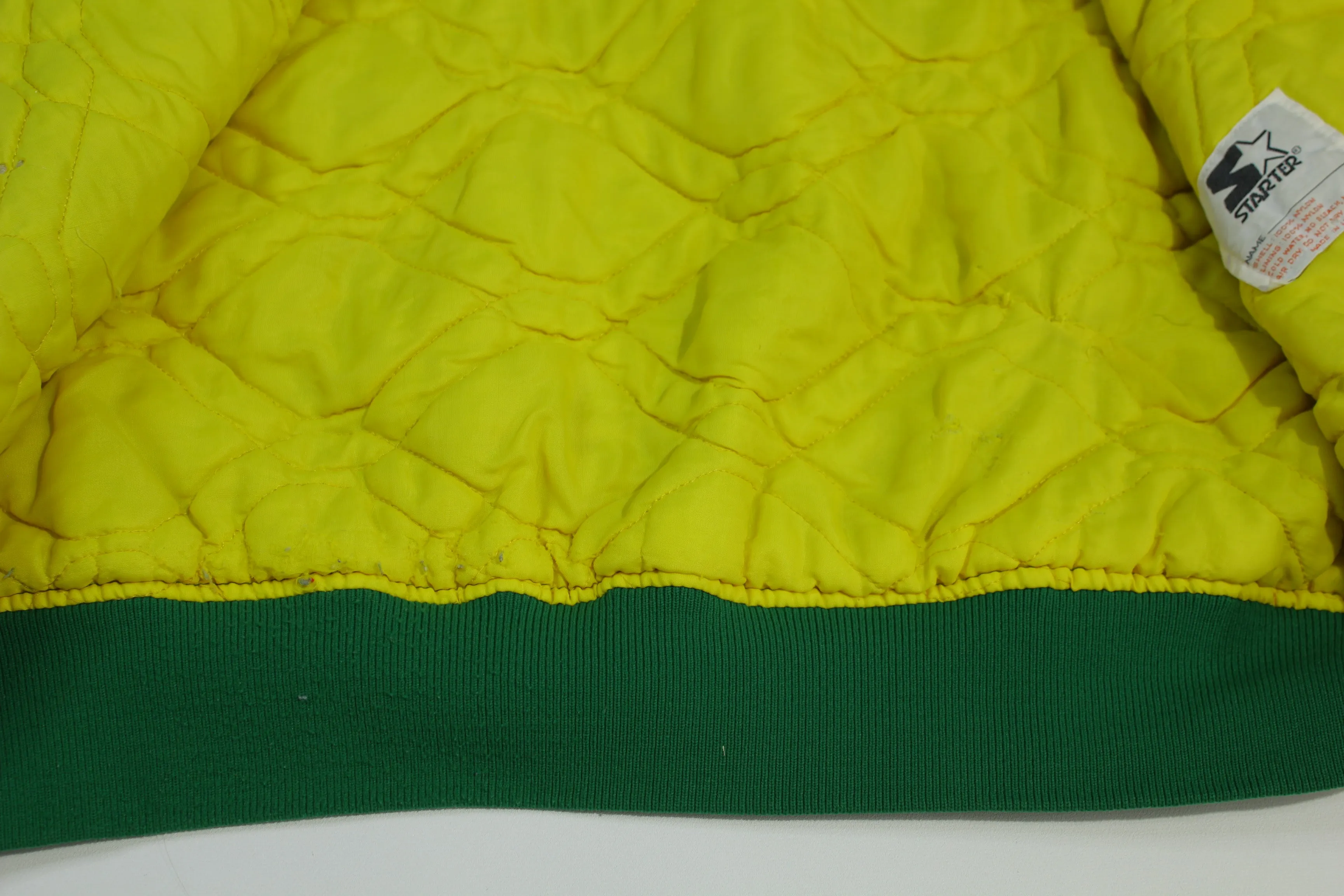 Seattle Sonics Quilt Lined Vintage 80's Made in USA Starter Jacket